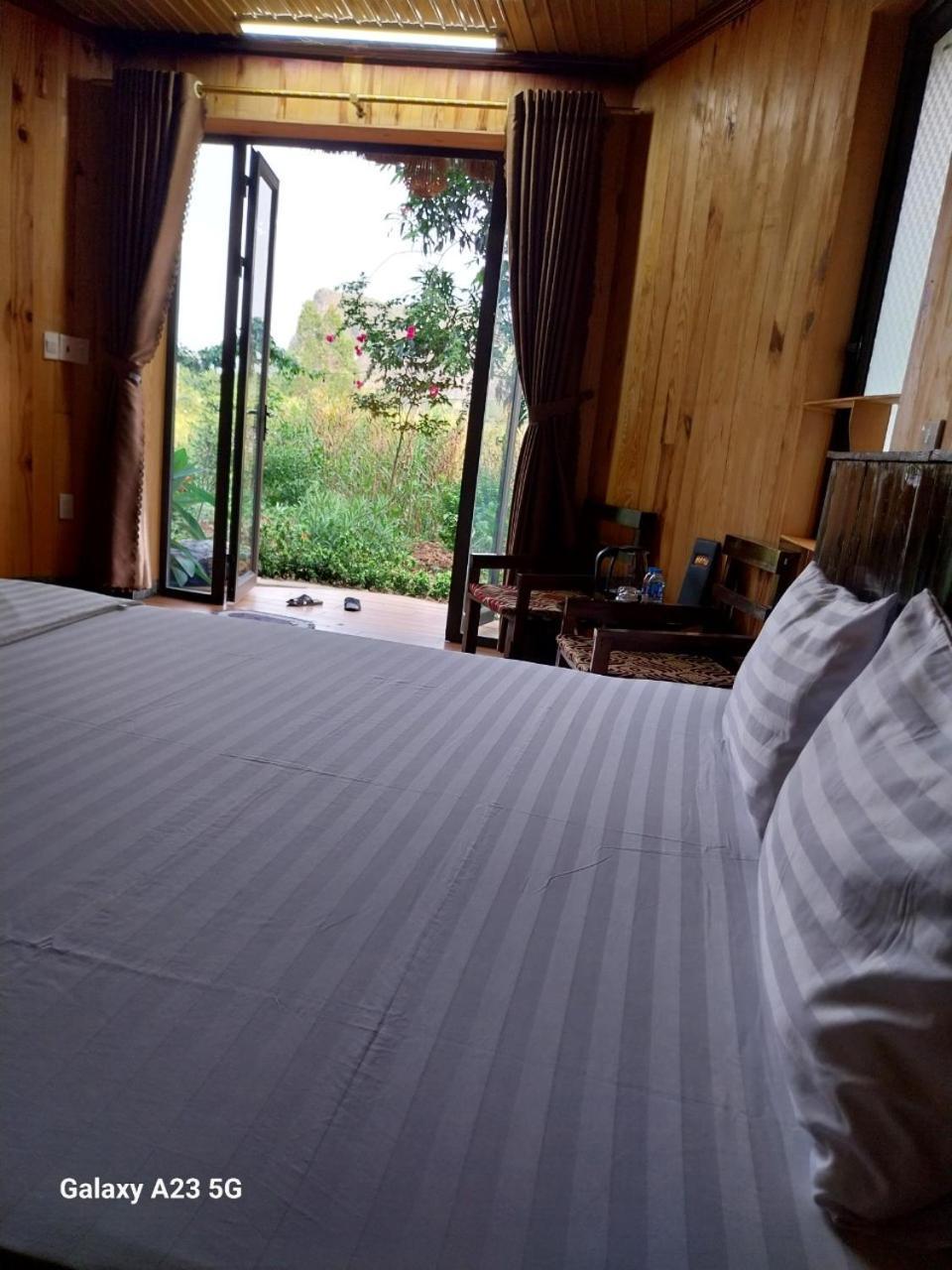 Trang An Royal Bungalow Ninh Bình Exteriör bild